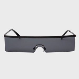 ROBERI&FRAUD | MARGARET SUNGLASSES IN BLACK